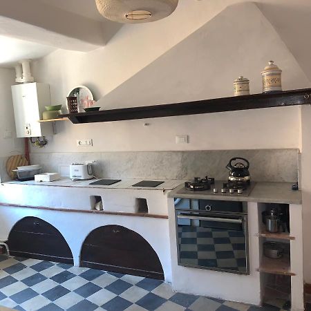 Matteotti 45 Apartment Sarzana Exterior photo